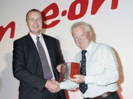 paul-golby-ceo-eon-uk-right-presents-andy-fitt-with-eon_s-changing-energy-people-and-culture-award