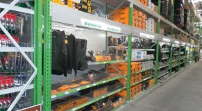 Polypal display and racking design helps move Stax DIY trade centre success into Scotland