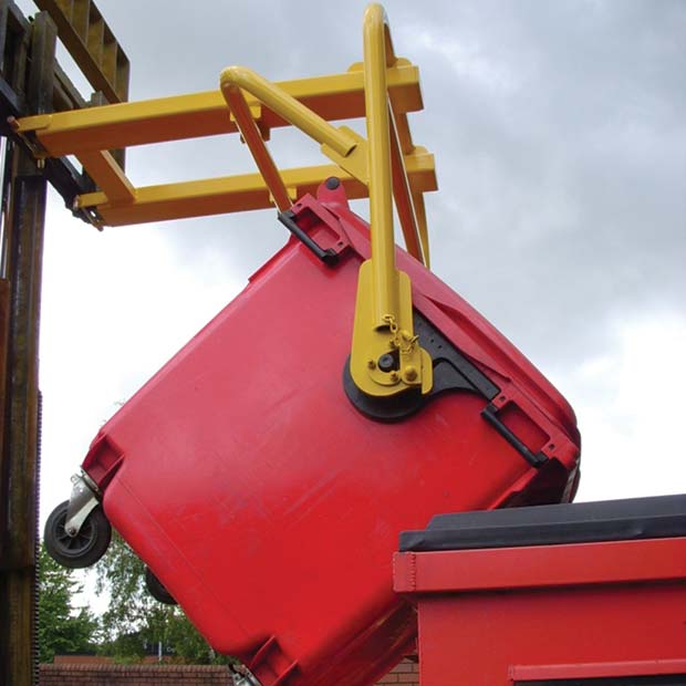 Large-Wheelie-Bin-Handler