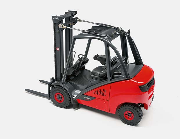 Linde-H20-H25-counterbalance-diesel-truck