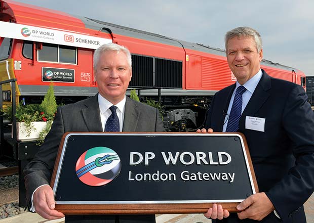 Simon-Moore-CEO-London-Gateway-and-Alain-Thauvette-Chairman-DB-Schenker-Rail-UK-01.10.13