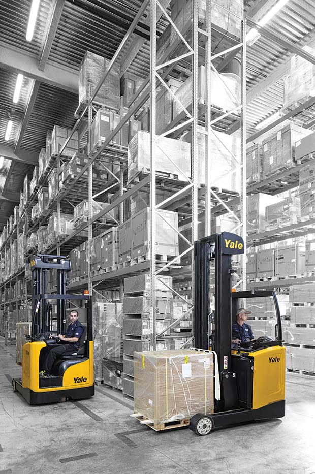 Yale-MR-reach-truck-application
